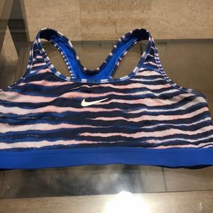 Nike pro sports bra!